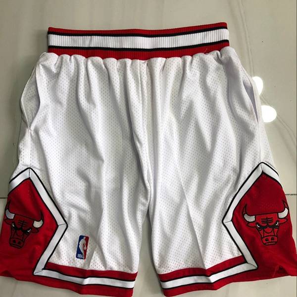 Chicago Bulls Mitchell&Ness White Basketball Shorts