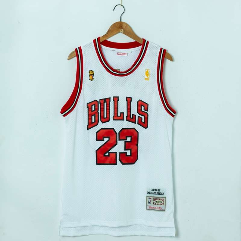 Chicago Bulls 96/97 JORDAN #23 White Champion Classics Basketball Jersey (Stitched)