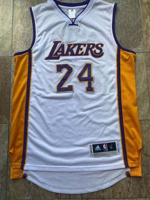 Los Angeles Lakers BRYANT #24 White Classics Basketball Jersey (Closely Stitched)