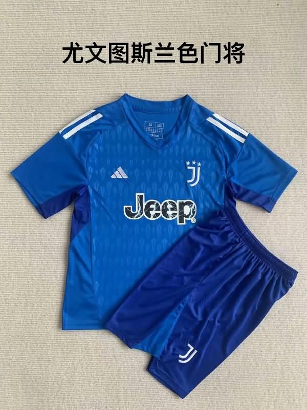 Juventus 23/24 Goalkeeper Blue Soccer Jersey