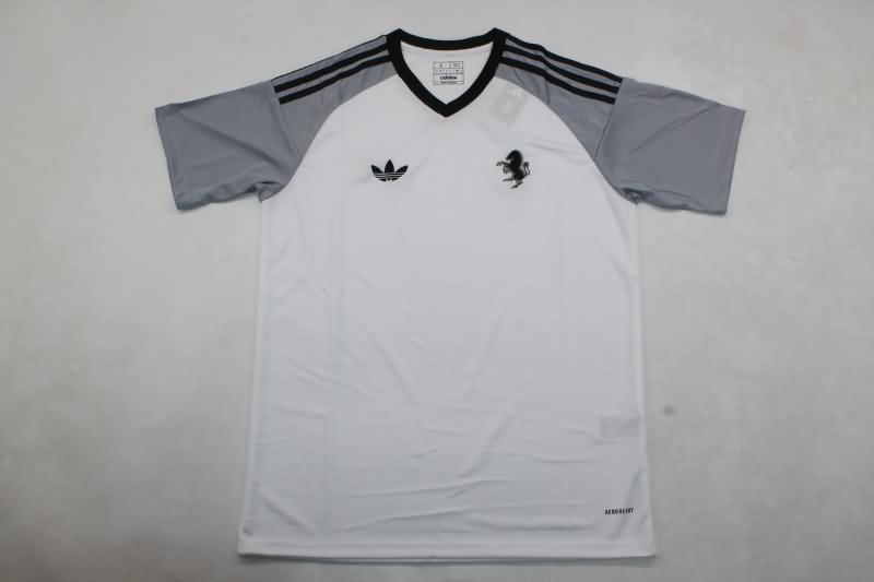 AAA(Thailand) Juventus 24/25 Goalkeeper White Soccer Jersey