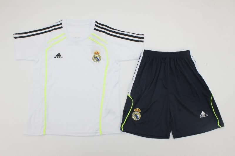 Real Madrid 24/25 Kids Training Soccer Jersey And Shorts 03
