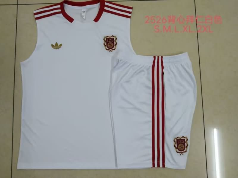 AAA(Thailand) Bayern Munich 24/25 White Soccer Training Sets 02