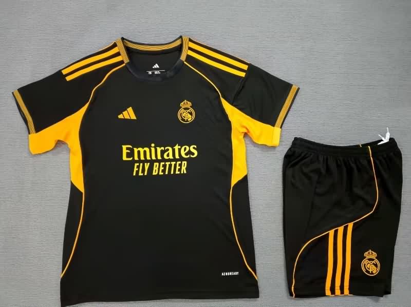 Real Madrid 25/26 Kids Special Soccer Jersey And Shorts 05