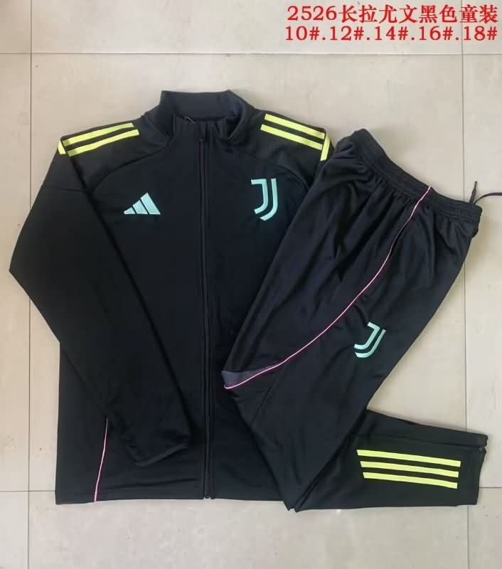 Juventus 25/26 Kids Black Soccer Tracksuit 02