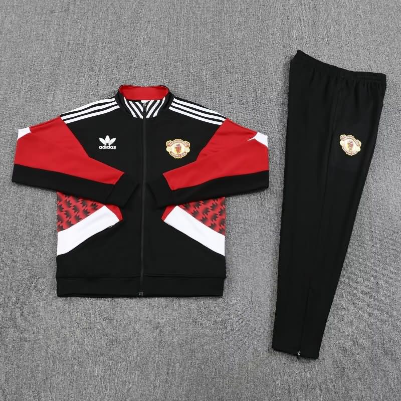 AAA(Thailand) Manchester United 25/26 Black Soccer Tracksuit 03