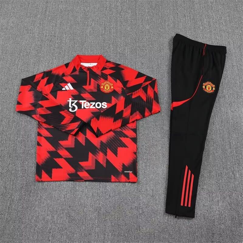 AAA(Thailand) Manchester United 25/26 Red Black Soccer Tracksuit