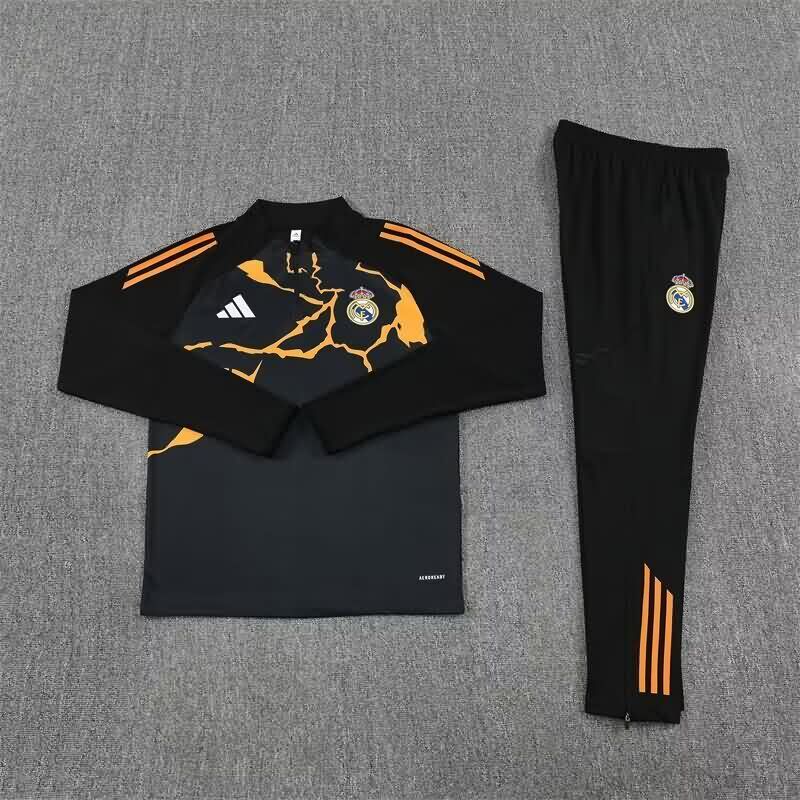 AAA(Thailand) Real Madrid 25/26 Black Soccer Tracksuit 04