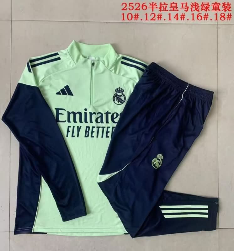 Real Madrid 25/26 Kids Green Soccer Tracksuit 02