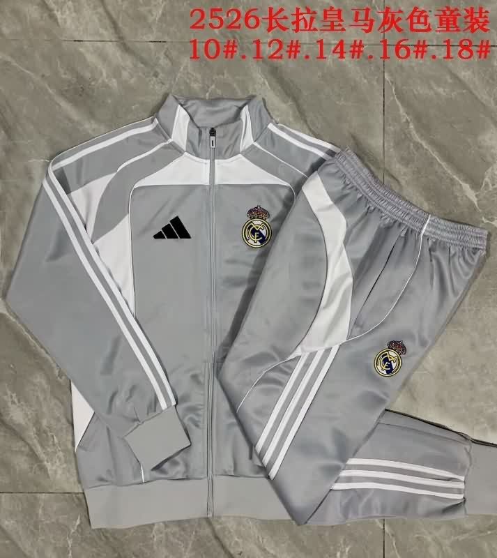 Real Madrid 25/26 Kids Grey Soccer Tracksuit 03