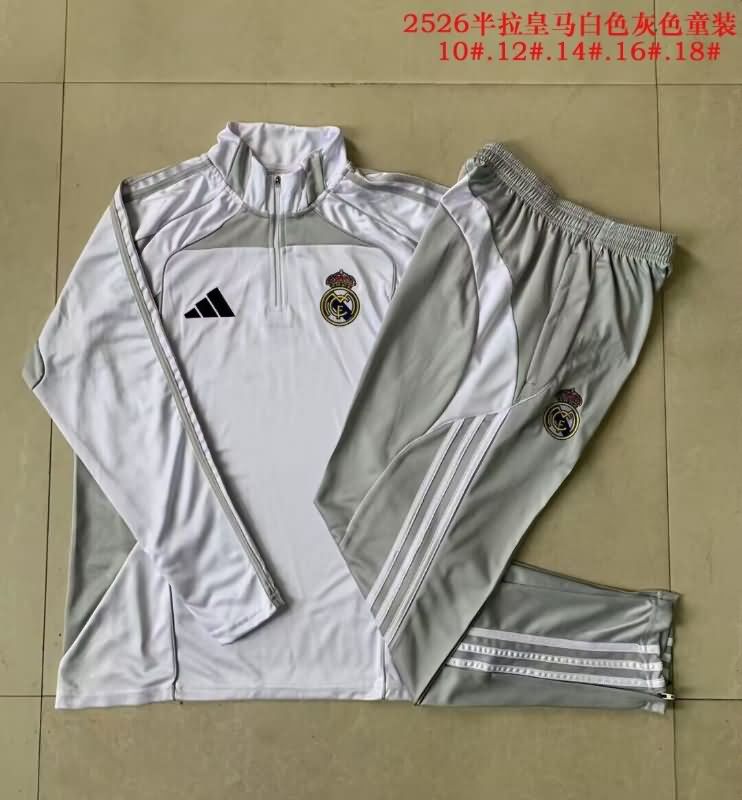 Real Madrid 25/26 Kids White Soccer Tracksuit 04