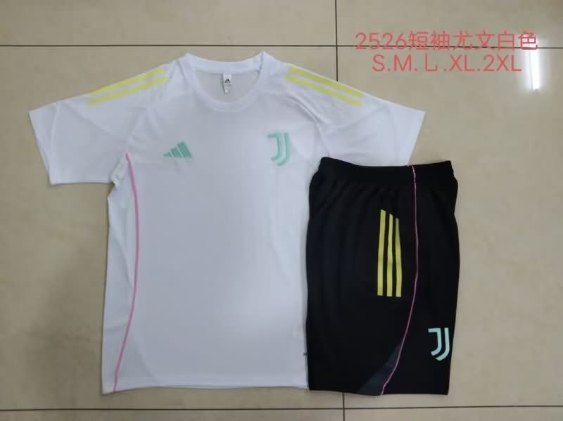 AAA(Thailand) Juventus 25/26 White Soccer Training Sets 04