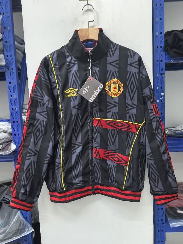 AAA(Thailand) Manchester United 25/26 Black Soccer Windbreaker 02