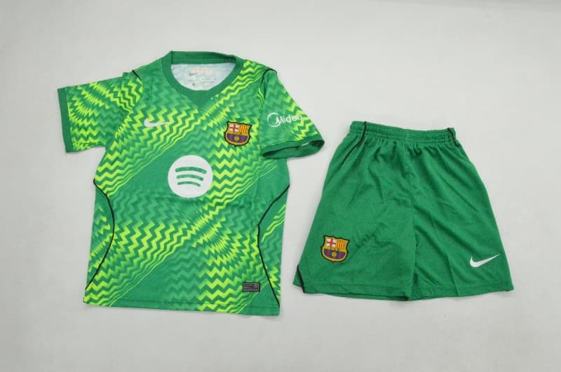 Barcelona 26/27 Kids Goalkeeper Green Soccer Jersey And Shorts Barcelona 26/27 Kids Goalkeeper Green Soccer Jersey And Shorts
