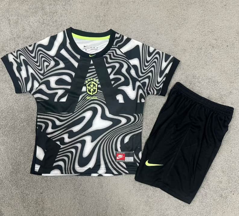 Brazil 2026 Kids Goalkeeper Soccer Jersey And Shorts