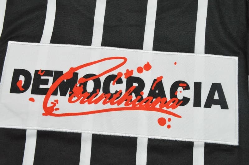 AAA(Thailand) Corinthians 1982 Away Retro Soccer Jersey