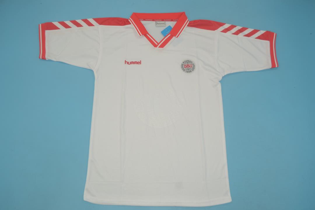 AAA(Thailand) Danmark 1998 Away Retro Soccer Jersey