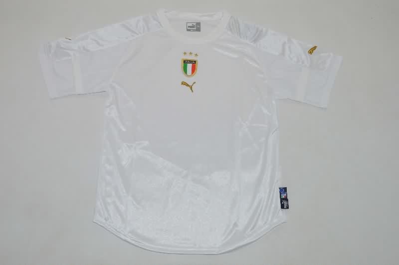 AAA(Thailand) Italy 2004 Away Retro Soccer Jersey