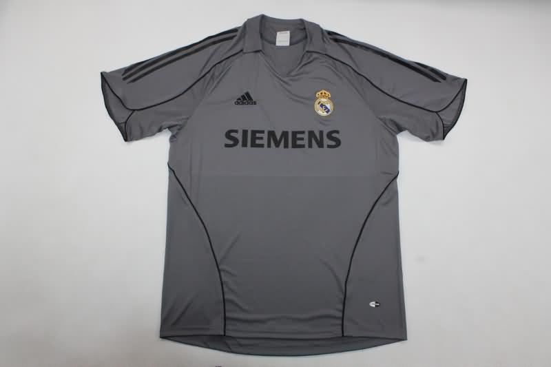 AAA(Thailand) Real Madrid 2005/06 Third Retro Soccer Jersey