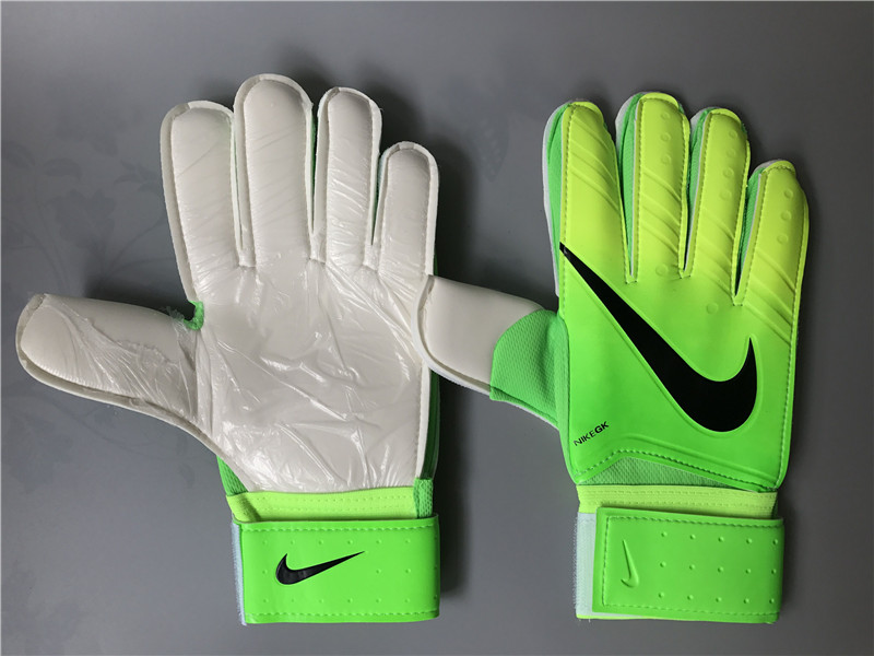 AAA(Thailand) NK Soccer Glove-014