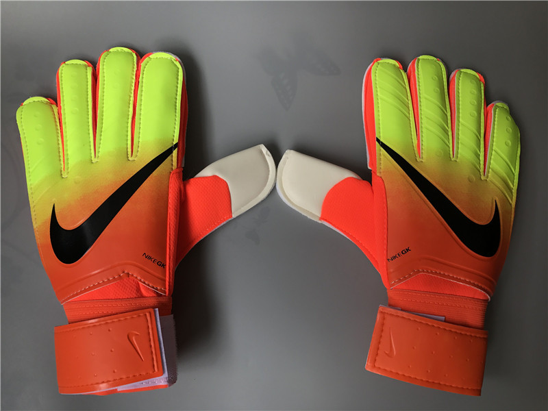 AAA(Thailand) NK Soccer Glove-016