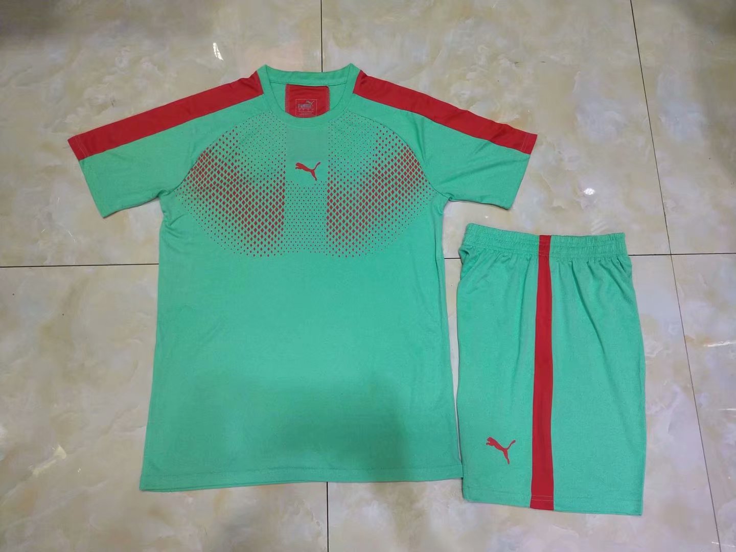 Pum Soccer Team Uniforms 006