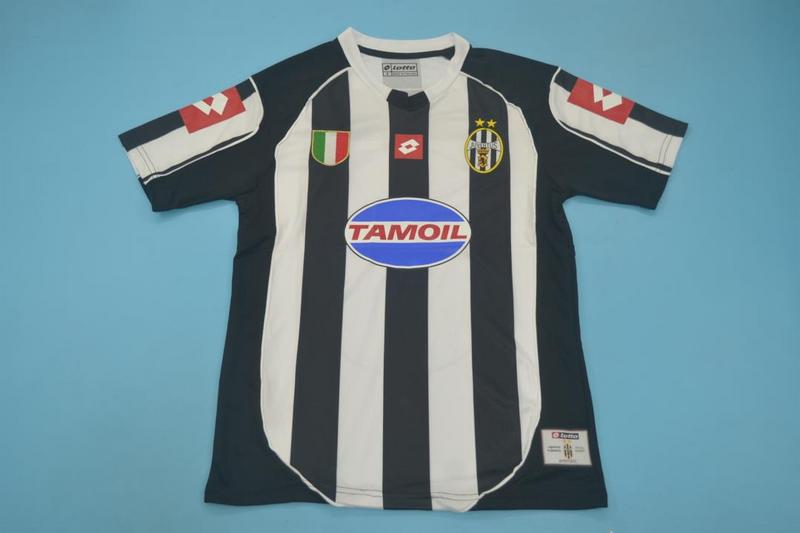 AAA(Thailand) Juventus 02/03 Home Retro Soccer Jersey