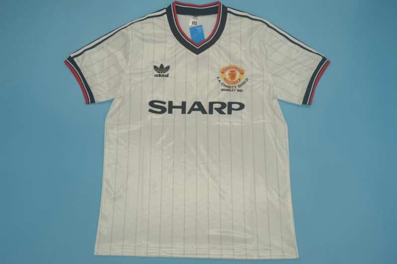 AAA(Thailand) Manchester United 1983 FA Fina Retro Soccer Jersey